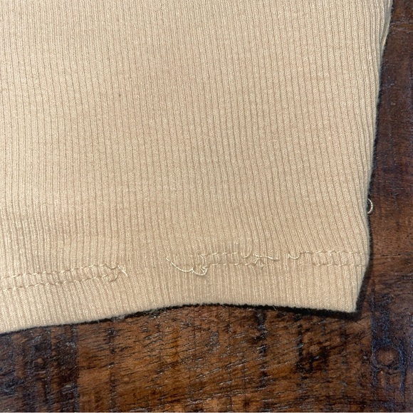 Zara Sleeveless Basic Ribbed Crop Tank Tops Tan Color Size Small - Picture 3 of 6